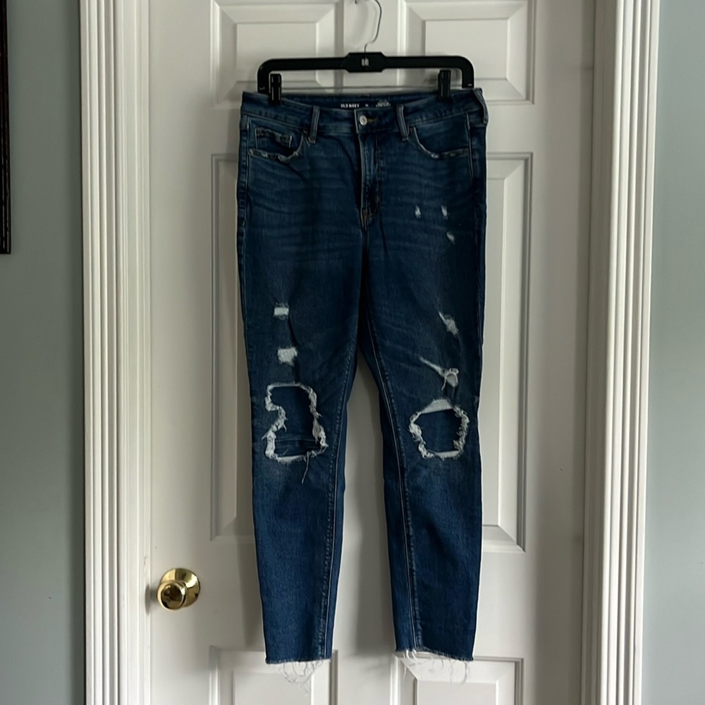 Old navy high rise rockstar super skinny distressed jeans size 10